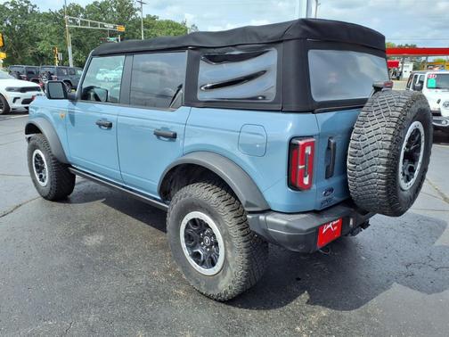 2021 Ford Bronco Badlands