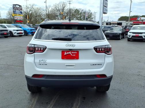 Bright White Clearcoat 2025 Jeep Compass Limited