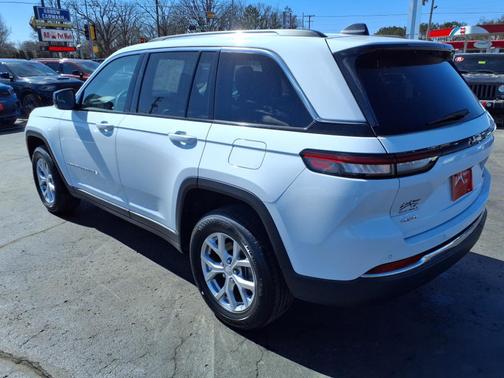 2023 Jeep Grand Cherokee Limited X