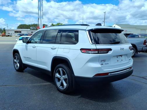 Bright White Clearcoat 2021 Jeep Grand Cherokee L Limited