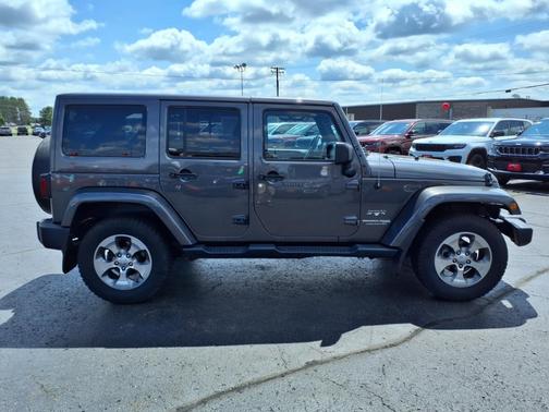 2018 Jeep Wrangler JK Unlimited Sahara