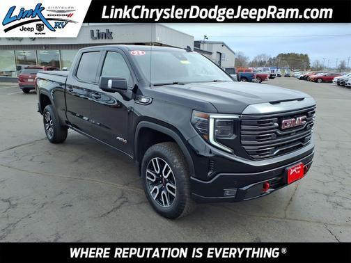 2023 GMC Sierra 1500 AT4