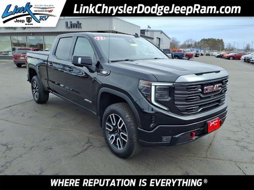 2023 GMC Sierra 1500 AT4