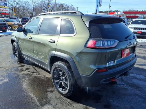 2021 Jeep Cherokee Trailhawk