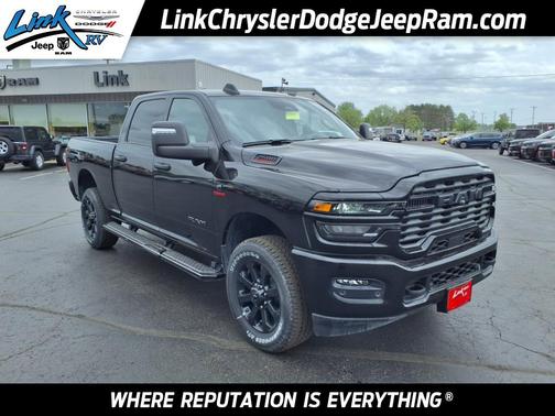 2025 RAM 2500 Big Horn Crew Cab 4x4 6'4' Box