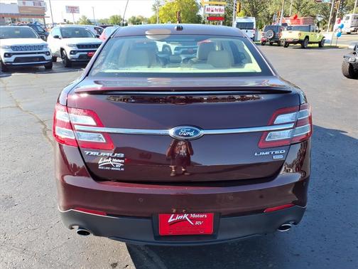 2019 Ford Taurus Limited