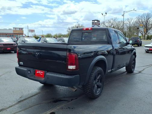 Diamond Black Crystal Pearlcoat 2020 RAM 1500 Classic Warlock Quad Cab 4x4 6'4' Box