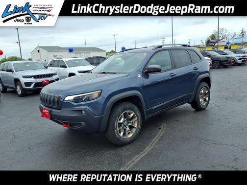 Blue Shade Pearlcoat 2019 Jeep Cherokee Trailhawk