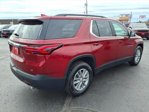 2022 Chevrolet Traverse LT Cloth