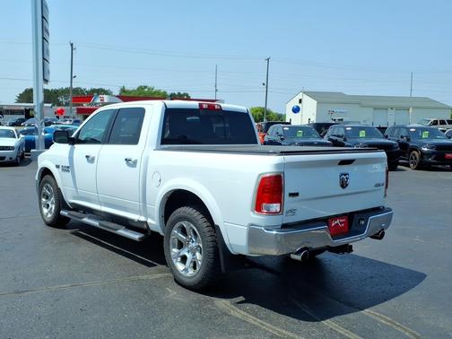 Bright White Clearcoat 2016 RAM 1500 Laramie