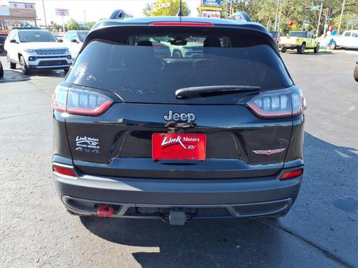 2022 Jeep Cherokee Trailhawk