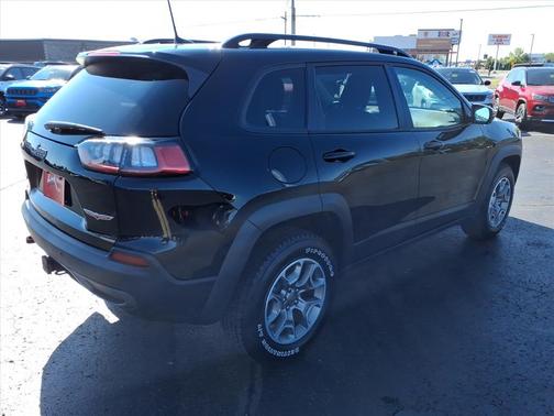 2022 Jeep Cherokee Trailhawk