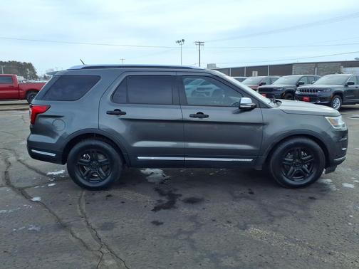 2018 Ford Explorer Platinum