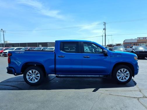Glacier Blue Metallic 2023 Chevrolet Silverado 1500 Custom