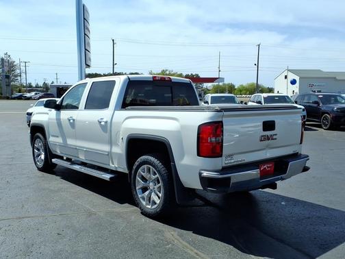 White Diamond Tricoat 2015 GMC Sierra 1500 SLT