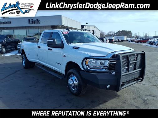 2024 RAM 3500 Big Horn Crew Cab 4x4 8' Box