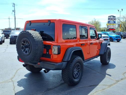Punkn Metallic Clearcoat 2023 Jeep Wrangler 4-Door High Tide 4x4