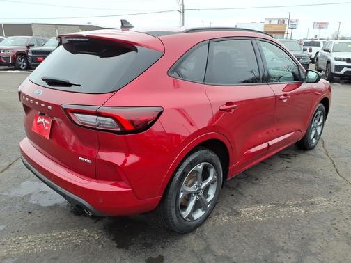 2024 Ford Escape ST-Line
