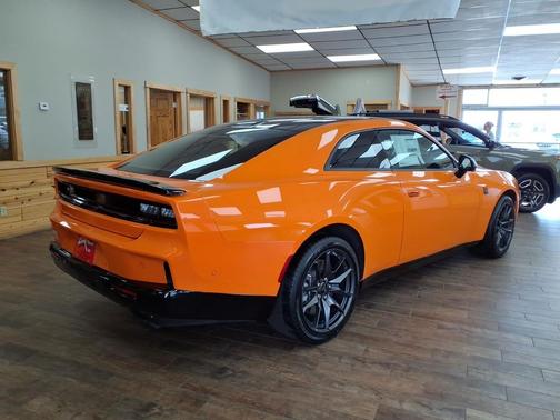 Header Orange Clearcoat 2026 Dodge Charger R/T Scat Pack