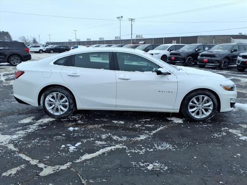 2021 Chevrolet Malibu FWD LT