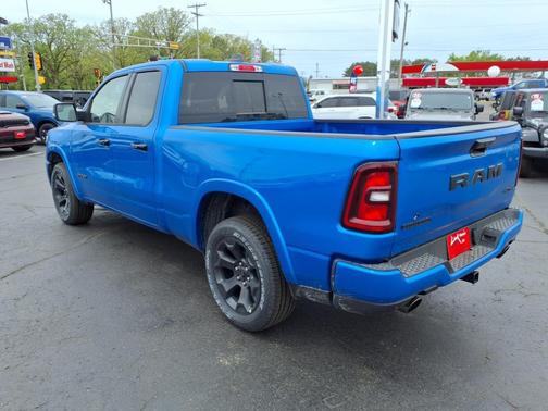 2025 RAM 1500 Big Horn/Lone Star