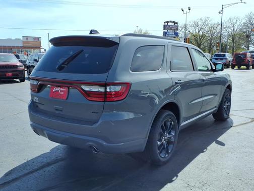 Destroyer Gray Clearcoat 2026 Dodge Durango GT