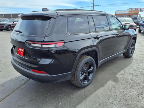 2025 Jeep Grand Cherokee L Altitude