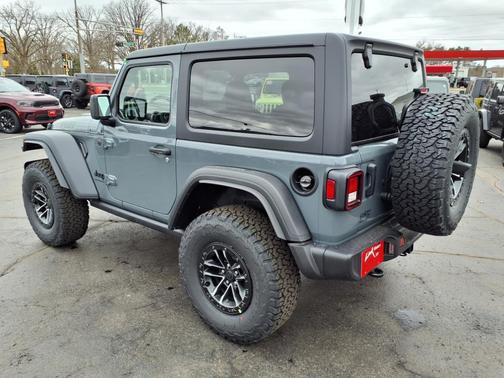 2025 Jeep Wrangler Willys