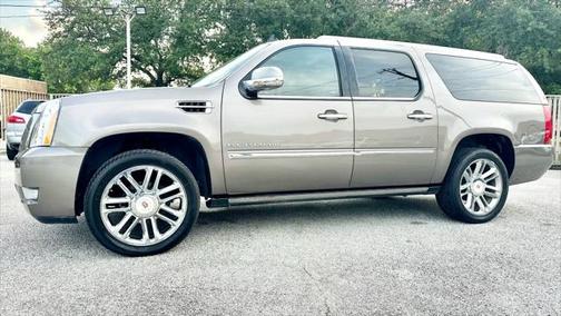 2014 Cadillac Escalade ESV Platinum Edition