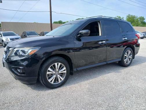 BLACK 2020 Nissan Pathfinder S 2WD