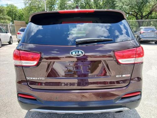 2016 Kia Sorento EX