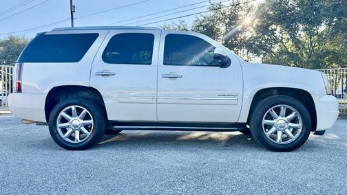 2014 GMC Yukon Denali