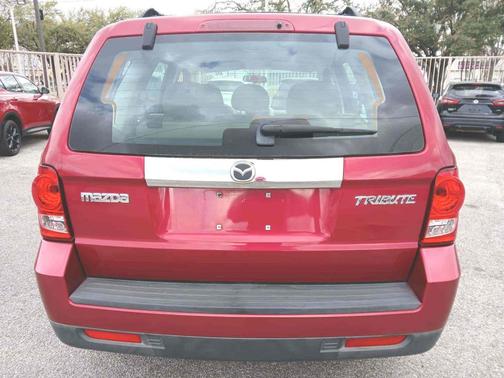 2008 Mazda Tribute i Sport