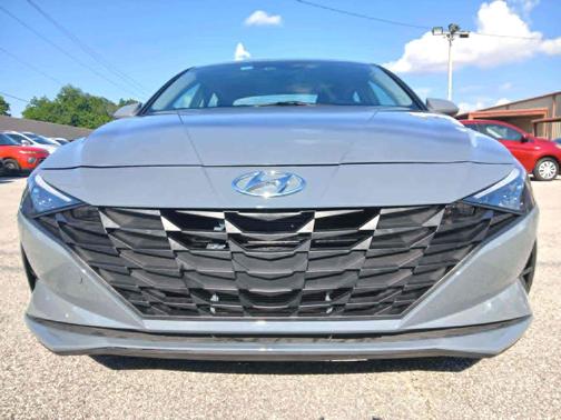GRAY 2023 Hyundai ELANTRA SEL
