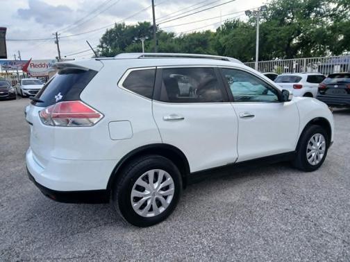 WHITE 2016 Nissan Rogue S