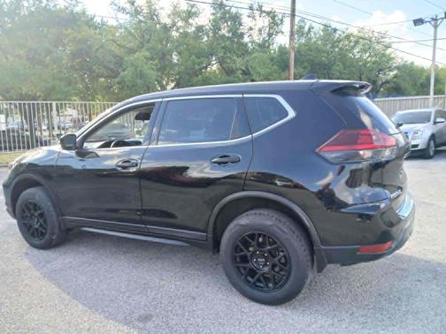 BLACK 2020 Nissan Rogue SV