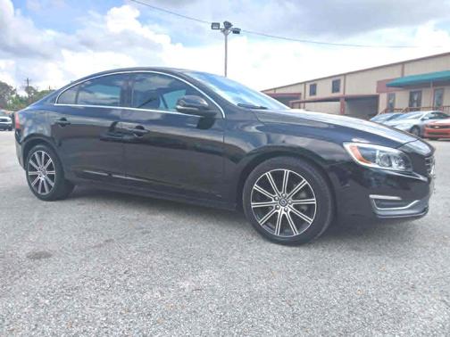 2018 Volvo S60 Inscription T5 Platinum