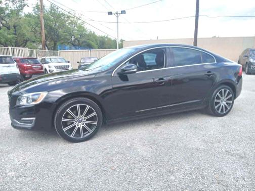 2018 Volvo S60 Inscription T5 Platinum