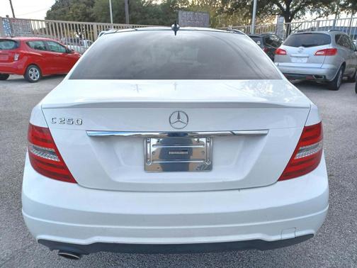 2014 Mercedes-Benz C-Class Luxury