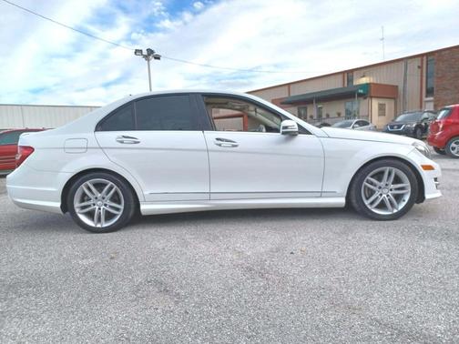 2014 Mercedes-Benz C-Class Luxury