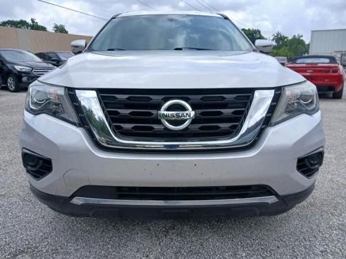 Gun Metallic 2018 Nissan Pathfinder S