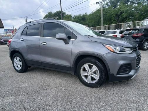 Satin Steel Metallic 2020 Chevrolet Trax LT