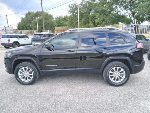 2021 Jeep Cherokee Latitude