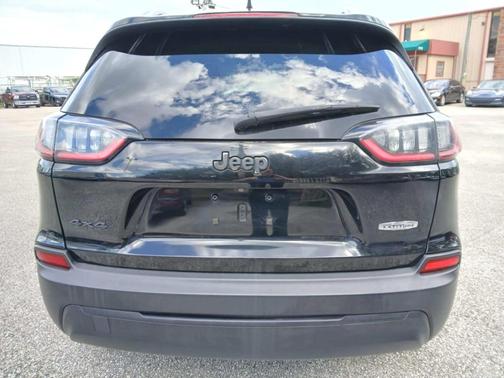 2021 Jeep Cherokee Latitude