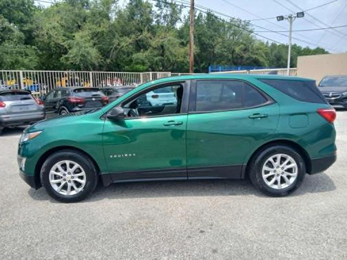 Ivy Metallic 2018 Chevrolet Equinox LS