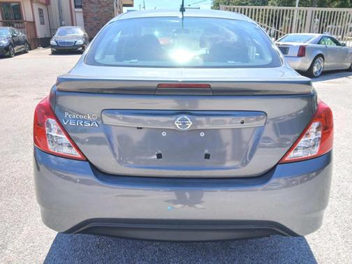 2019 Nissan Versa 1.6 S+