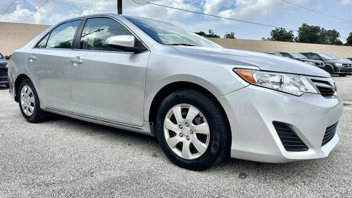 2013 Toyota Camry LE