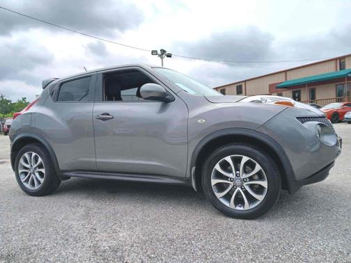 GRAY 2013 Nissan Juke SL