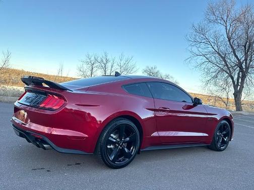 2022 Ford Mustang GT PREMIUM