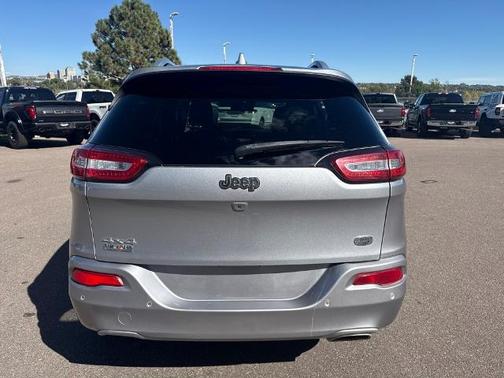 2017 Jeep Cherokee OVERLAND